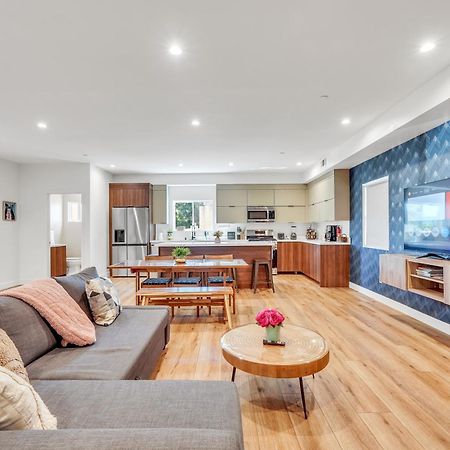 Luxurious Townhome W/3 Master Suites Gated Parking ลอสแอนเจลิส ภายนอก รูปภาพ