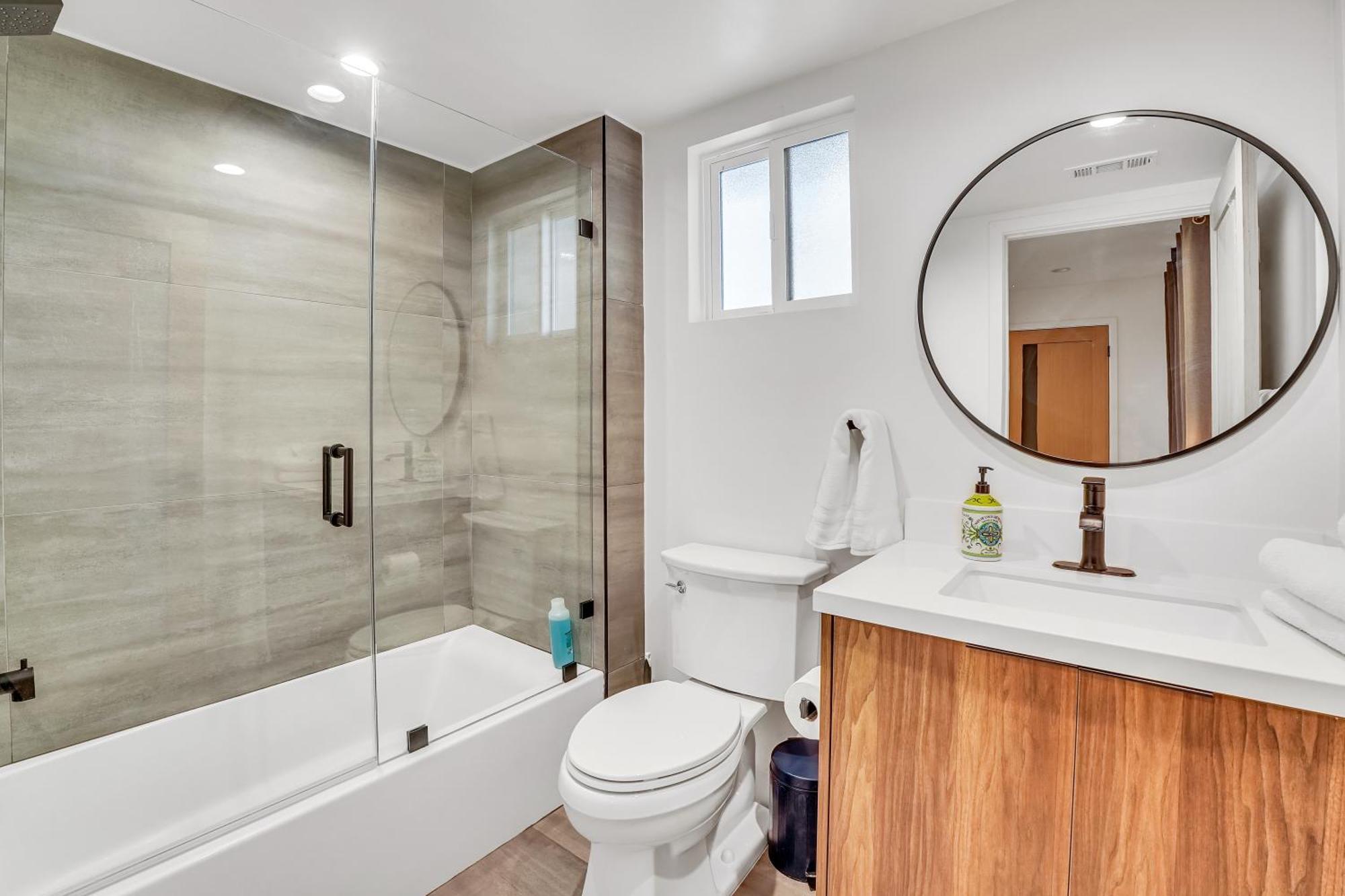 Luxurious Townhome W/3 Master Suites Gated Parking ลอสแอนเจลิส ภายนอก รูปภาพ