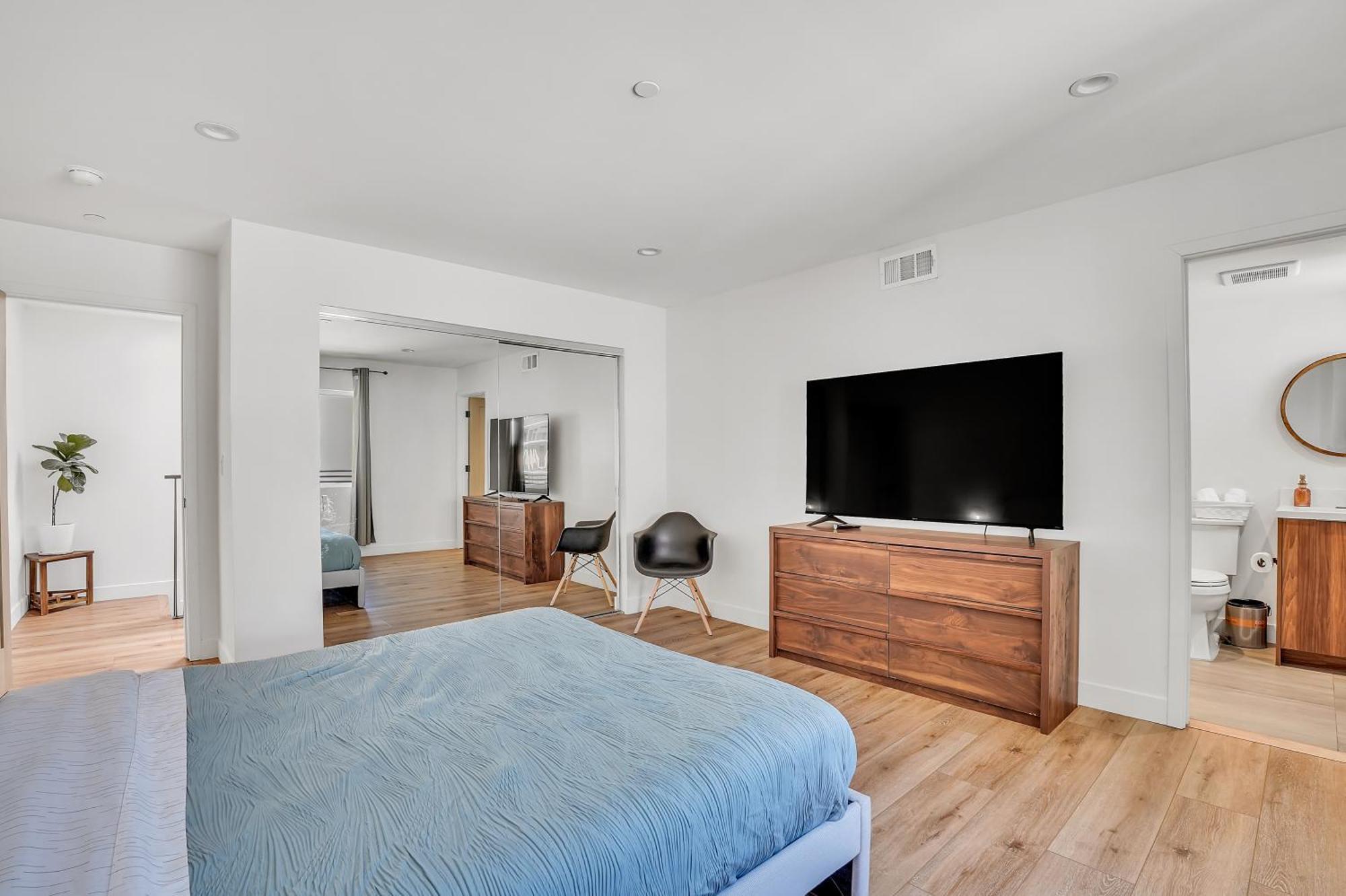 Luxurious Townhome W/3 Master Suites Gated Parking ลอสแอนเจลิส ภายนอก รูปภาพ